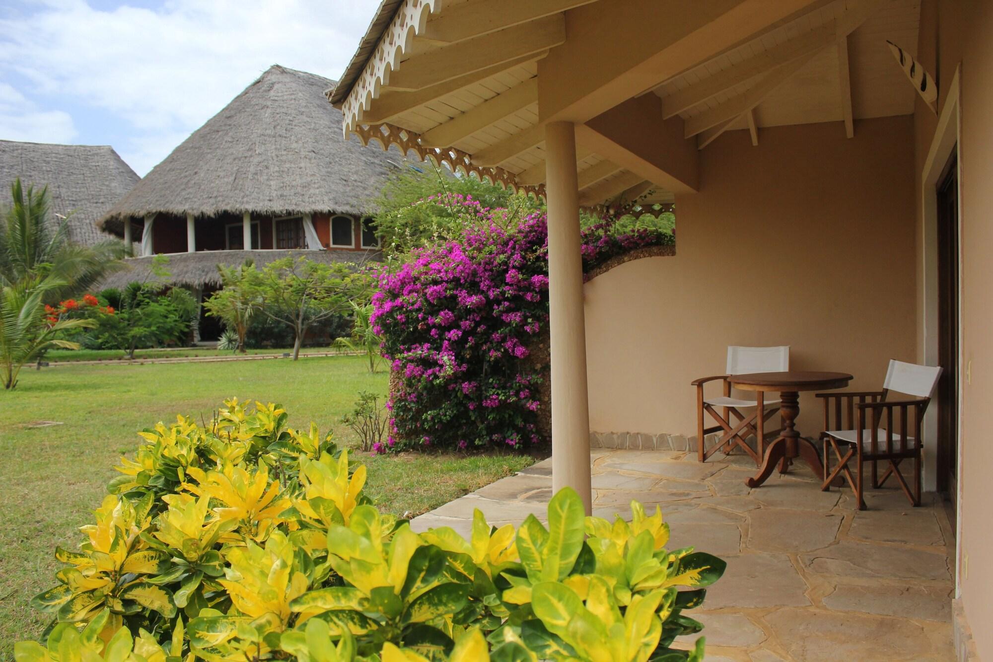 Ocean Beach Resort & Spa Malindi Exterior photo