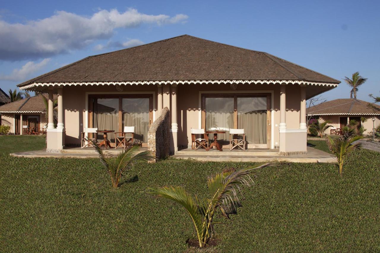 Ocean Beach Resort & Spa Malindi Exterior photo
