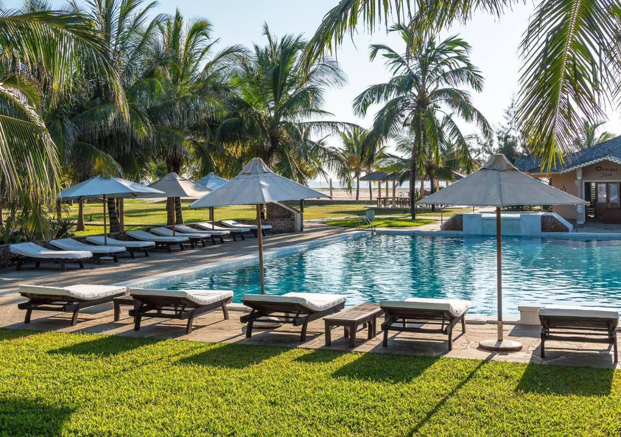 Ocean Beach Resort & Spa Malindi Exterior photo
