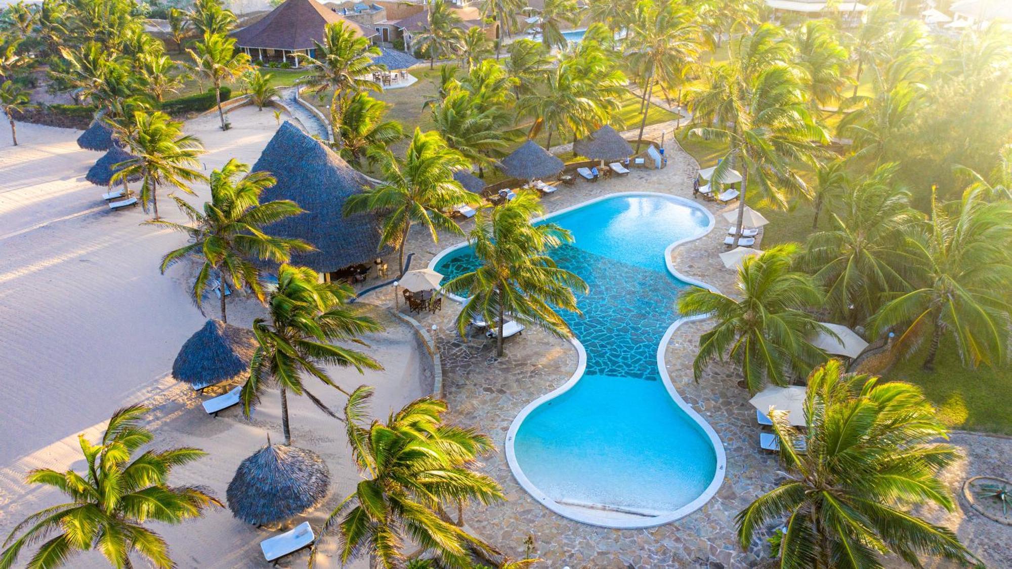 Ocean Beach Resort & Spa Malindi Exterior photo
