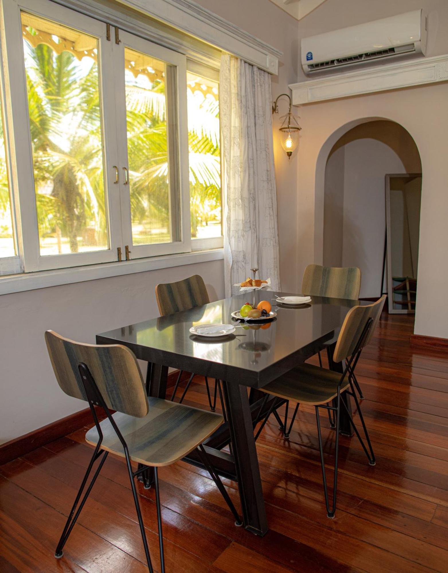 Ocean Beach Resort & Spa Malindi Exterior photo