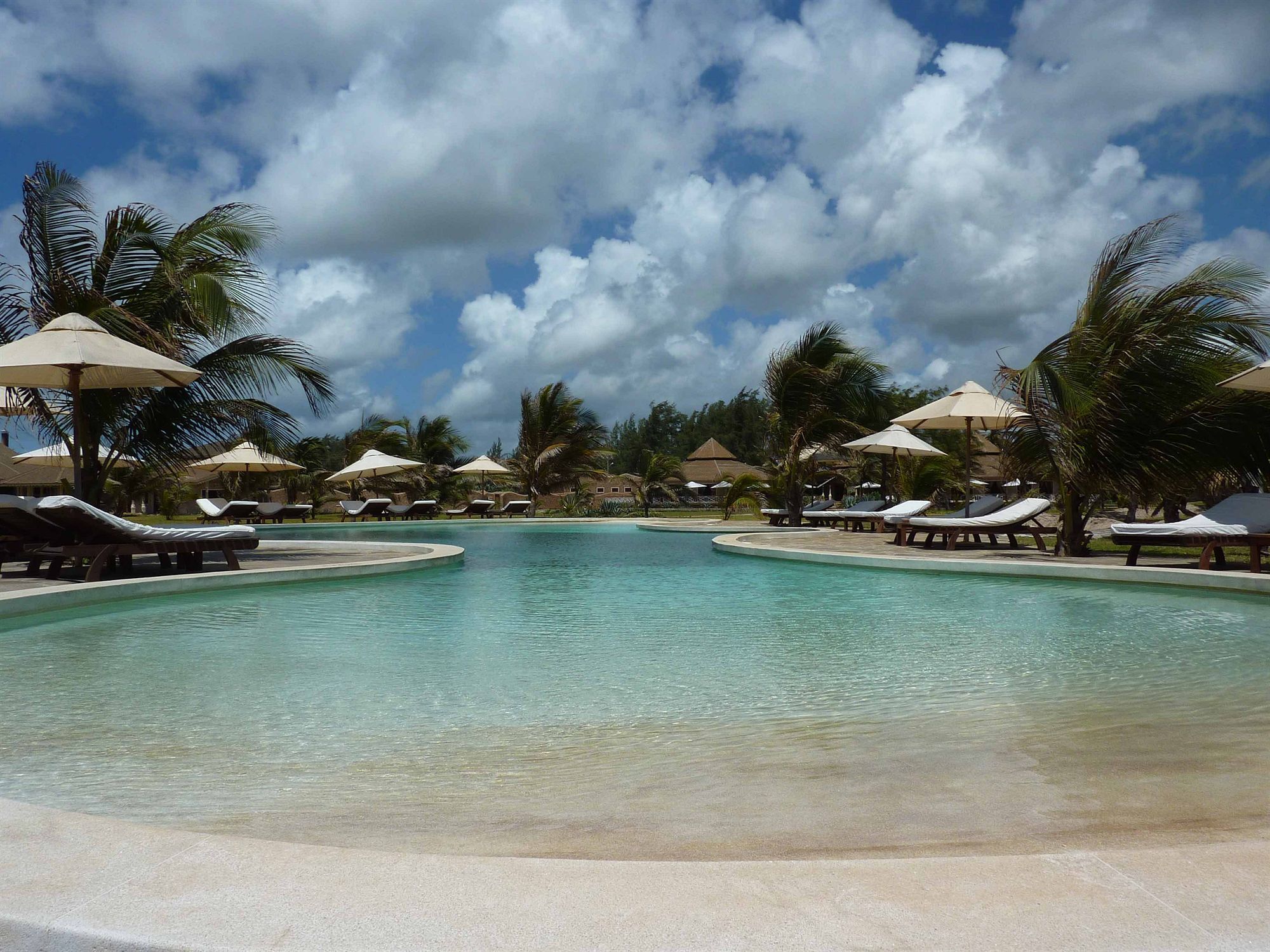 Ocean Beach Resort & Spa Malindi Exterior photo